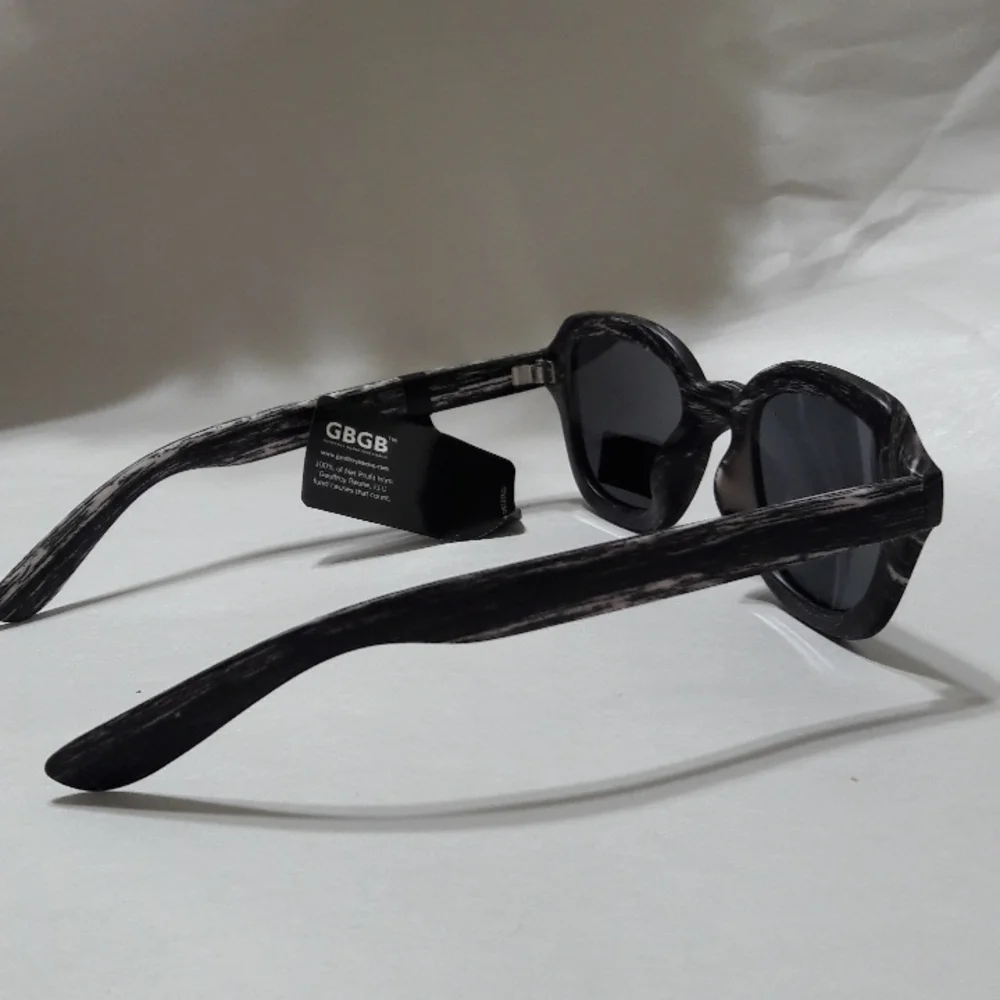 Geoffrey Beene Women Dark Gray Pink 100 UVA-UVB Lens Protection Light We…